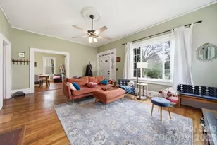 707 S York St, Gastonia, NC 28052 - Photo 5