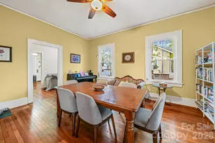 707 S York St, Gastonia, NC 28052 - Photo 5