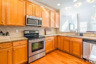 555 Pine Links Dr, Tega Cay, SC 29708 - Photo 5