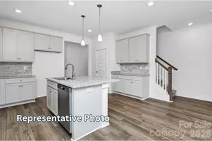 13122 Foxberry Rd, Charlotte, NC 28213 - Photo 5