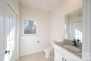 1928 46th Ave Dr NE, Hickory, NC 28601 - Photo 9