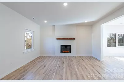 1928 46th Avenue Drive NE, Hickory, NC 28601 - Photo 9