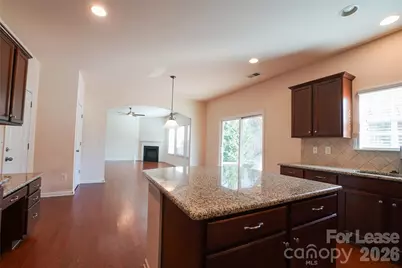 5904 Stirlingshire Court, Charlotte, NC 28278 - Photo 5