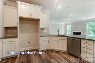 13126 Foxberry Rd, Charlotte, NC 28213 - Photo 7