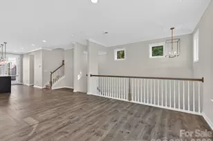 332 Hastings Run Dr, Charlotte, NC 28211 - Photo 17