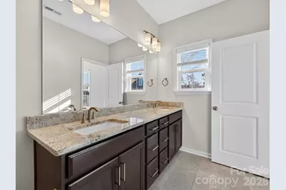 332 Hastings Run Drive, Charlotte, NC 28211 - Photo 23