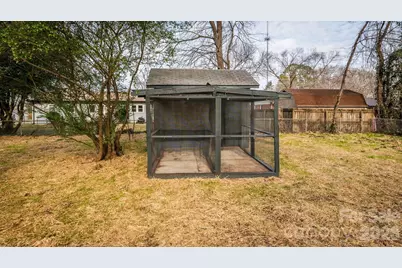 445 Hillcrest Drive, Statesville, NC 28677 - Photo 23