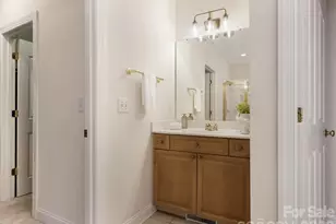 3228 12 Oaks Pl, Charlotte, NC 28270 - Photo 17