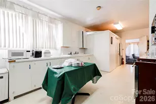 215 Morton St, Shelby, NC 28152 - Photo 17