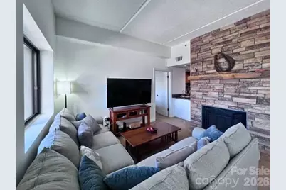 303 Sugar Top Drive #2323, Sugar Mountain, NC 28604 - Photo 1