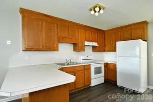 166 Glen-Gar Dr, Lincolnton, NC 28092 - Photo 7