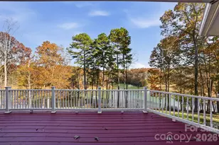 211 Harbor Ridge Dr, Statesville, NC 28677 - Photo 17