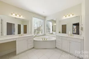 211 Harbor Ridge Dr, Statesville, NC 28677 - Photo 19