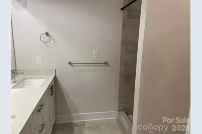 935 McAlway Road #303, Charlotte, NC 28211 - Photo 9
