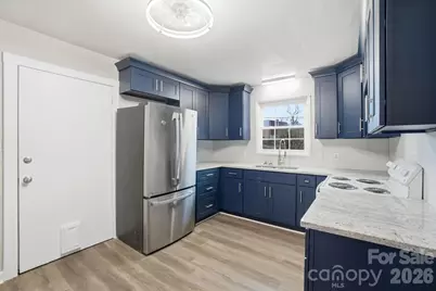 25 American Avenue NE, Concord, NC 28025 - Photo 3