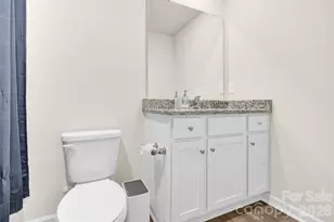 6036 Lowe Ln, Charlotte, NC 28214 - Photo 21