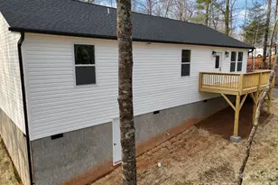 124 Fairfield Ln, Marion, NC 28752 - Photo 5