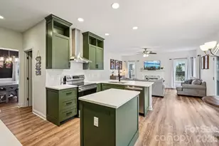 551 Dovefield Dr, Indian Trail, NC 28079 - Photo 3