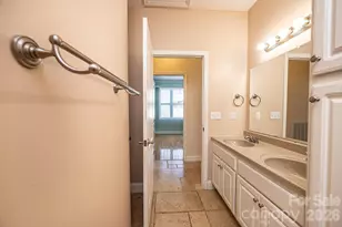 1825 Plaza Dr, Hickory, NC 28602 - Photo 41