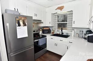 470 Nestlewood Ln, Salisbury, NC 28144 - Photo 7