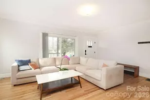 1609 Forsythia Cir, Charlotte, NC 28208 - Photo 3