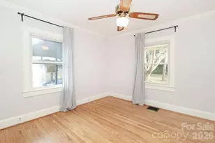 1609 Forsythia Cir, Charlotte, NC 28208 - Photo 13