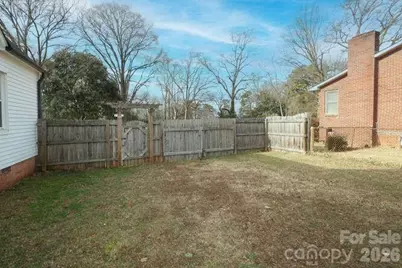 1609 Forsythia Circle, Charlotte, NC 28208 - Photo 27