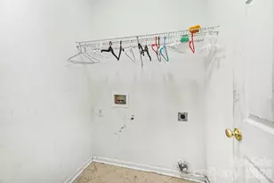 9911 Atkins Ridge Dr, Charlotte, NC 28213 - Photo 15