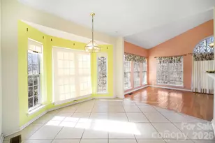 9911 Atkins Ridge Dr, Charlotte, NC 28213 - Photo 7