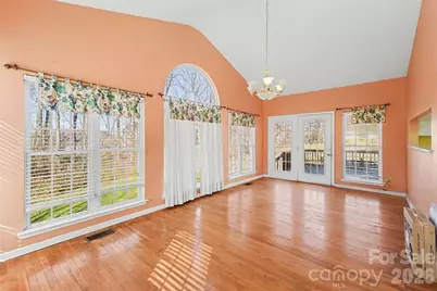 9911 Atkins Ridge Drive, Charlotte, NC 28213 - Photo 9