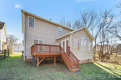 9911 Atkins Ridge Drive, Charlotte, NC 28213 - Photo 33