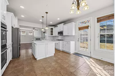 9429 Ridgeforest Drive, Charlotte, NC 28277 - Photo 13