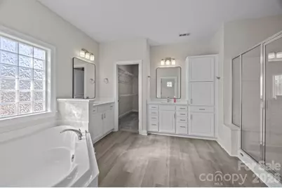 9429 Ridgeforest Drive, Charlotte, NC 28277 - Photo 21