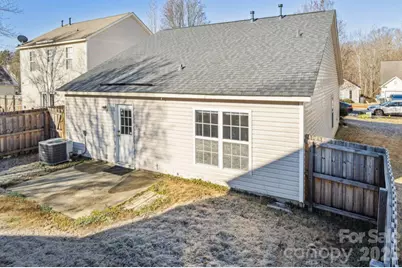 1430 Braveheart Lane, Charlotte, NC 28216 - Photo 29