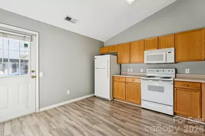 1430 Braveheart Lane, Charlotte, NC 28216 - Photo 7