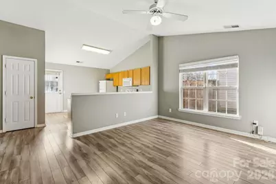 1430 Braveheart Lane, Charlotte, NC 28216 - Photo 3