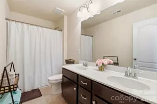 1404 Bryson Gap Dr, Fort Mill, SC 29715 - Photo 17