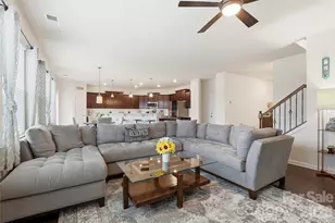 1404 Bryson Gap Dr, Fort Mill, SC 29715 - Photo 5