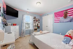 1404 Bryson Gap Dr, Fort Mill, SC 29715 - Photo 19