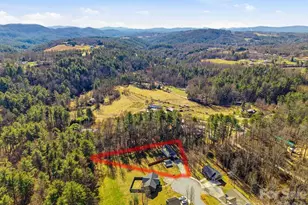 224 Walt Dr, Hendersonville, NC 28792 - Photo 33