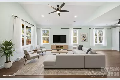 224 Walt Drive, Hendersonville, NC 28792 - Photo 3