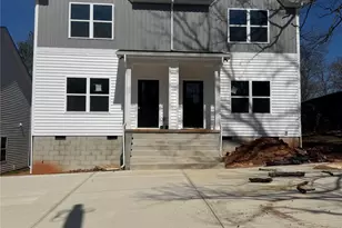 212 N Yadkin Ave, Spencer, NC 28159 - Photo 1