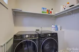 2574 Barry St, Charlotte, NC 28205 - Photo 19