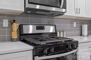 2620 Englehardt St, Charlotte, NC 28216 - Photo 13