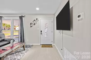 2620 Englehardt St, Charlotte, NC 28216 - Photo 7