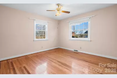 1306 Delwood Drive SW, Lenoir, NC 28645 - Photo 13