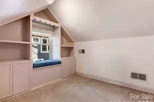 2409 Belvedere Ave, Charlotte, NC 28205 - Photo 17