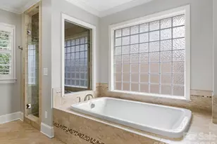 421 Merwick Cir, Charlotte, NC 28211 - Photo 21