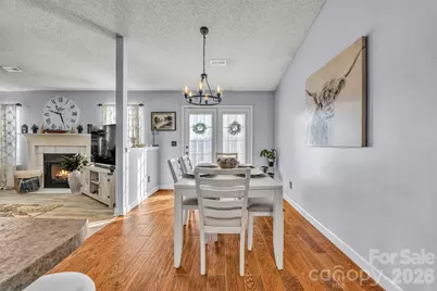 1959 8th Street SE, Hickory, NC 28602 - Photo 5