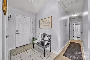 1959 8th St SE, Hickory, NC 28602 - Photo 3